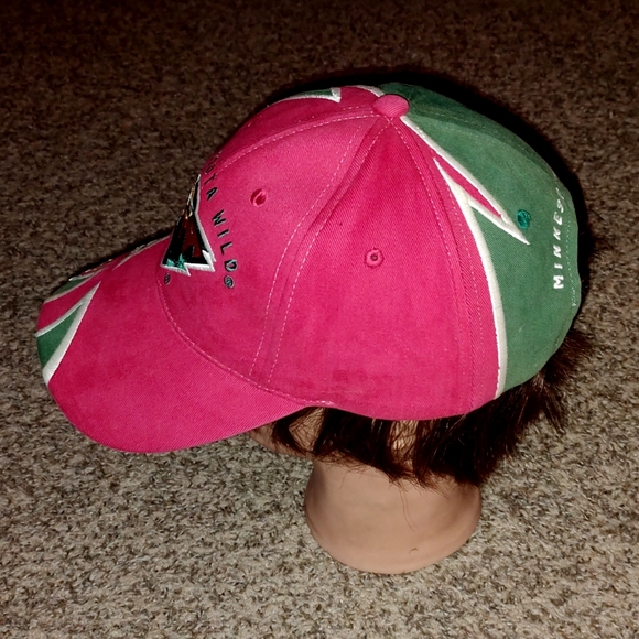 Vtg NHL Minnesota Wild Embroidered Red Green Cream Strapback Hat OS - Picture 4 of 10